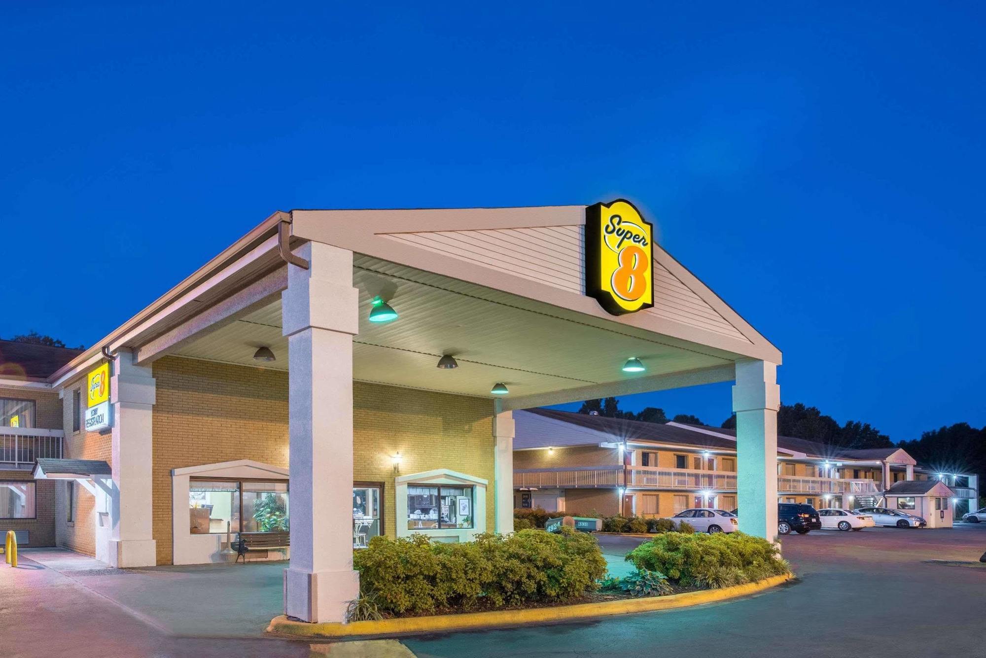 Sunset Inn Northlake Charlotte Zewnętrze zdjęcie