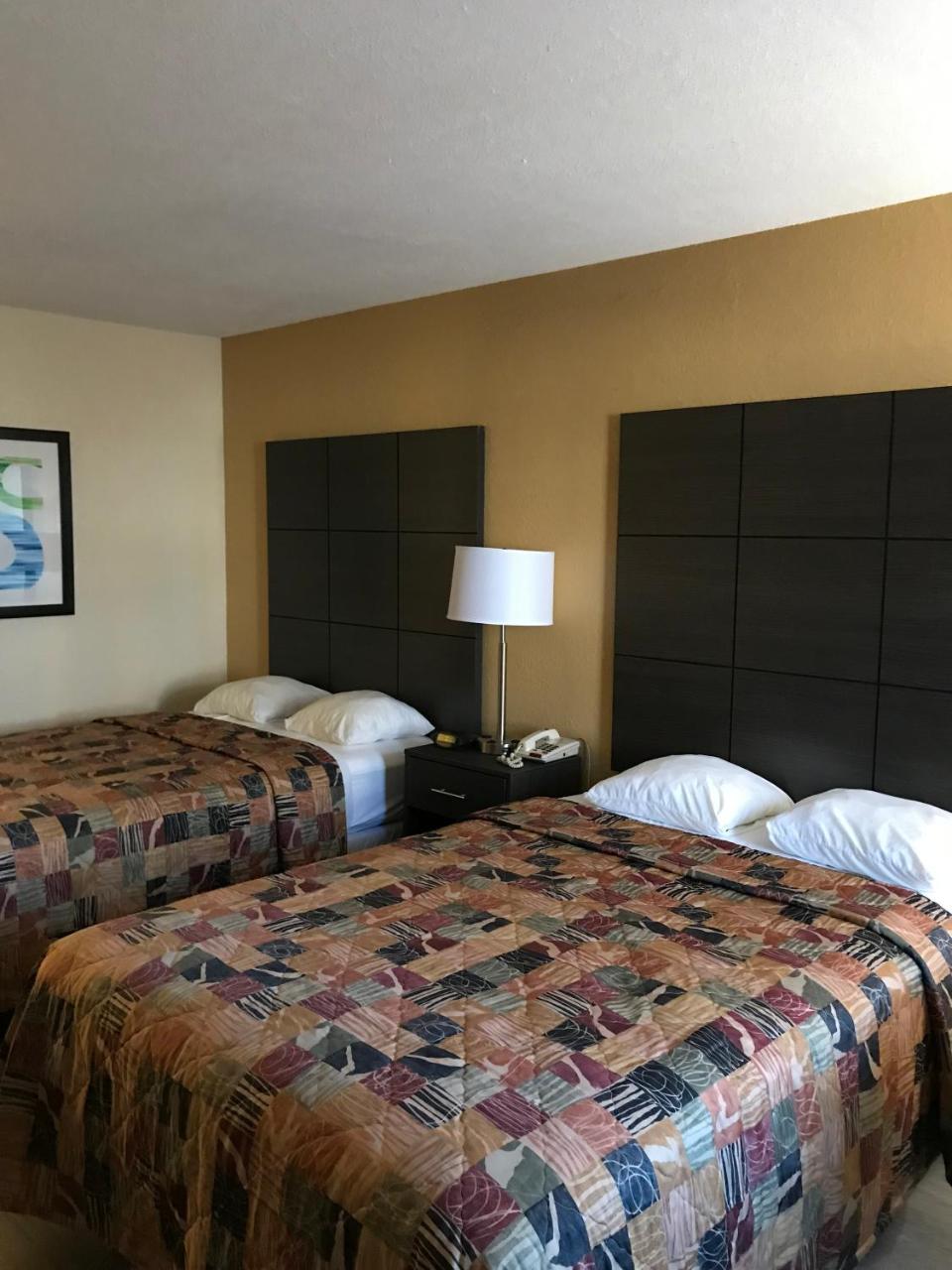 Sunset Inn Northlake Charlotte Zewnętrze zdjęcie